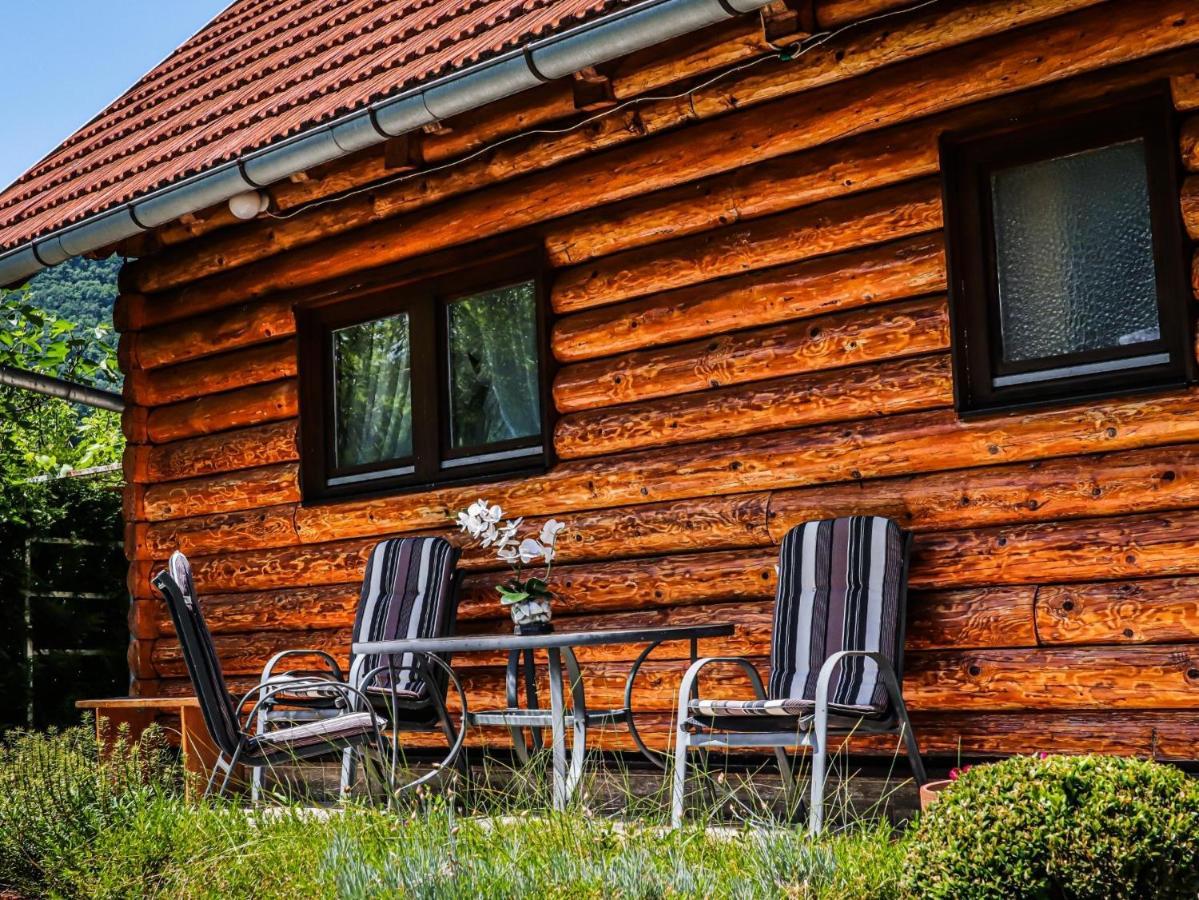 Home Eden Dobrenica Bihać Buitenkant foto