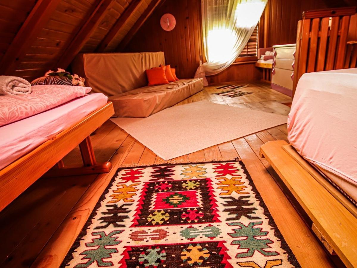Home Eden Dobrenica Bihać Buitenkant foto